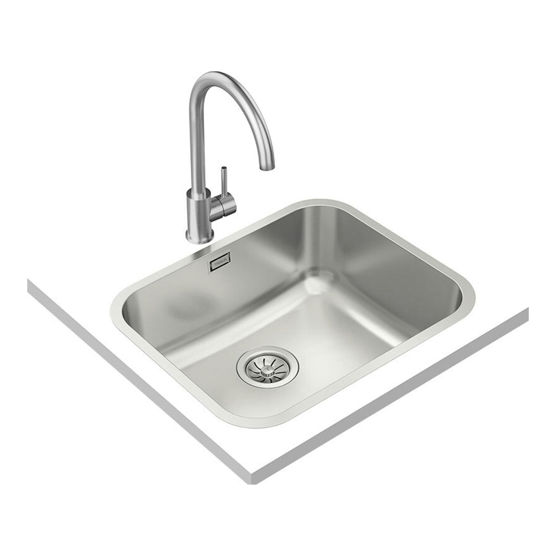 Pack TekaWay BET5040 Plus UNI931: fregadero y grifo de acero inoxidable, vista cenital en ángulo.
