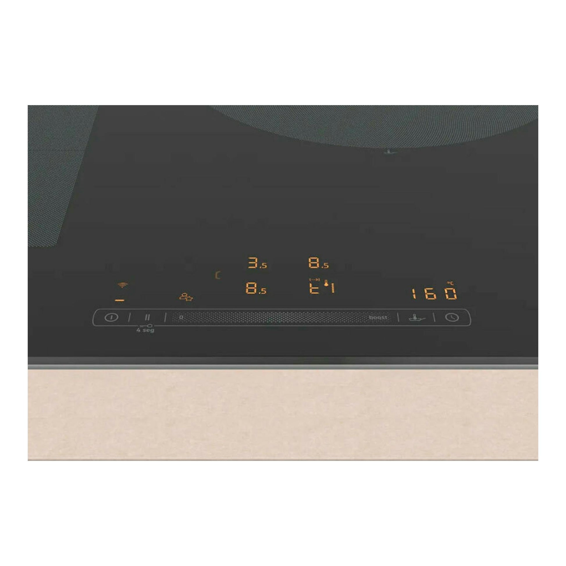 Placa de inducción Balay 3EB989LH negra, vista superior parcial, con mandos táctiles y display naranja.