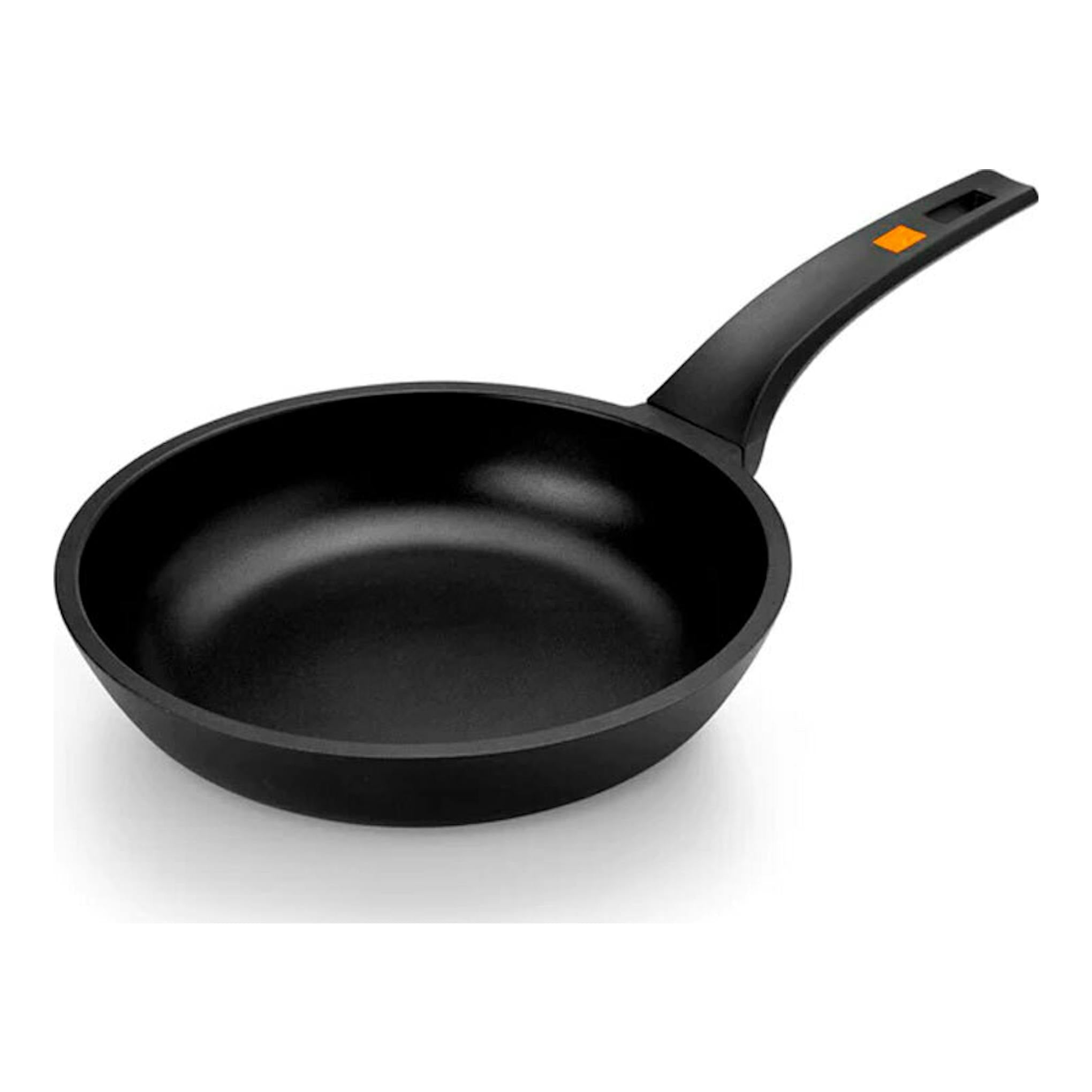 Sartén Bra Efficient 20 negra, vista en ángulo superior, con mango largo y fondo redondo.