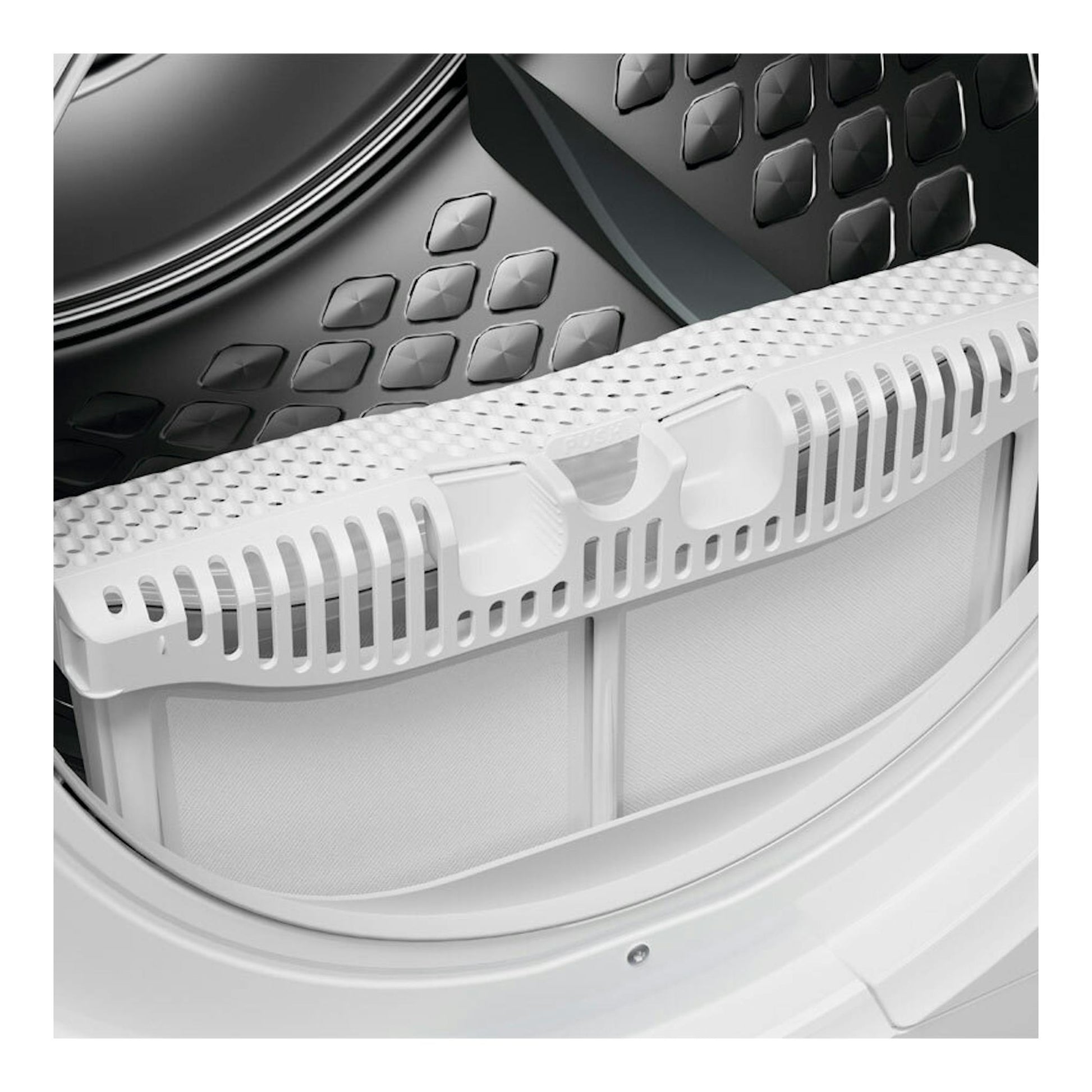 Secadora AEG TR939V4PB blanca, vista en primer plano del filtro de pelusas y el tambor interior.