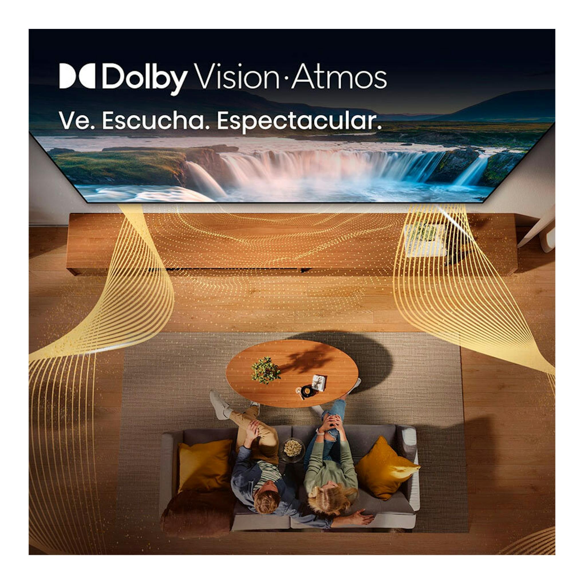 TV Hisense 50Q7S, vista frontal, con imagen de cascada y texto “Dolby Vision Atmos” en pantalla.