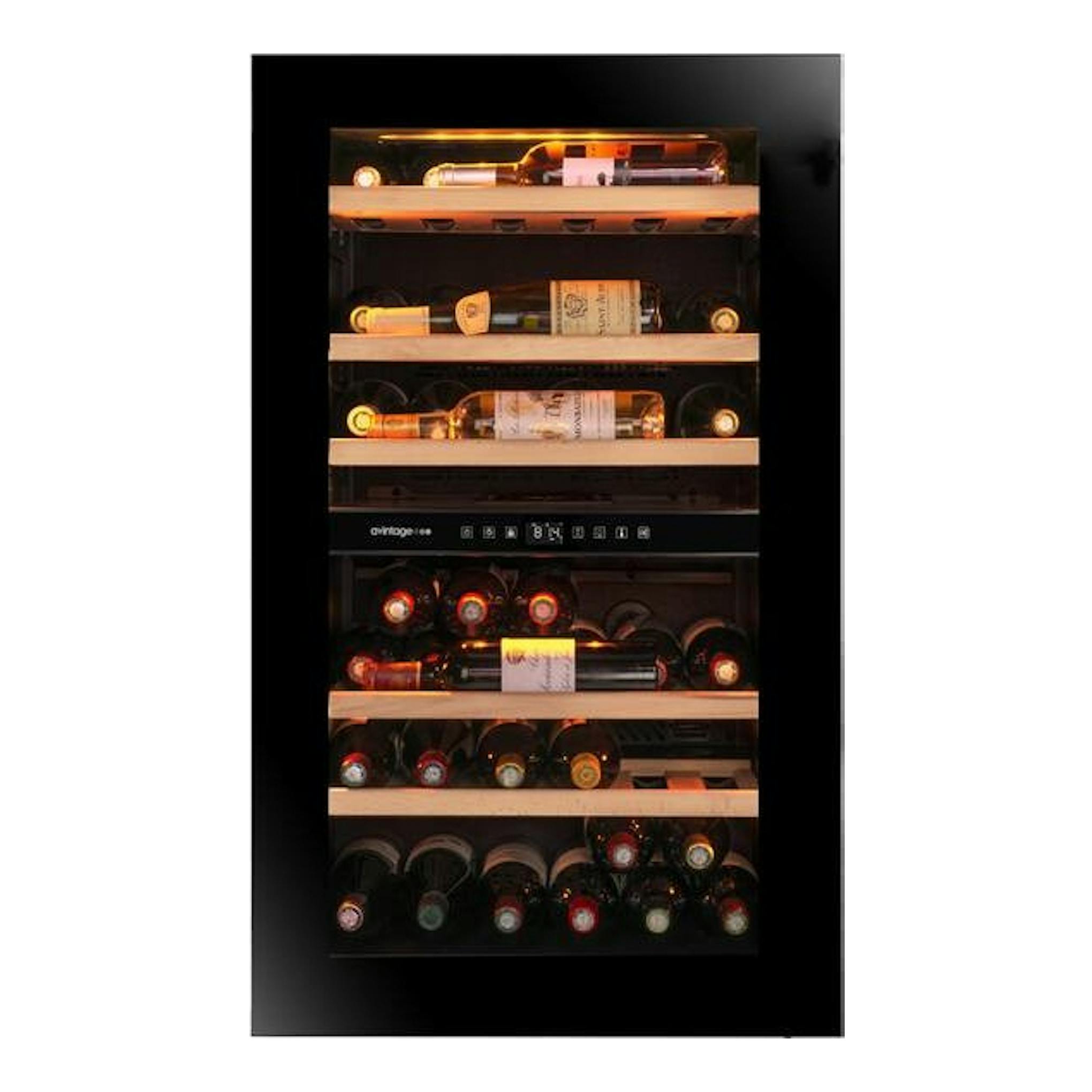 Vinoteca integrable Avintage AVI98PLATINUM negra, vista frontal, con botellas y baldas de madera.